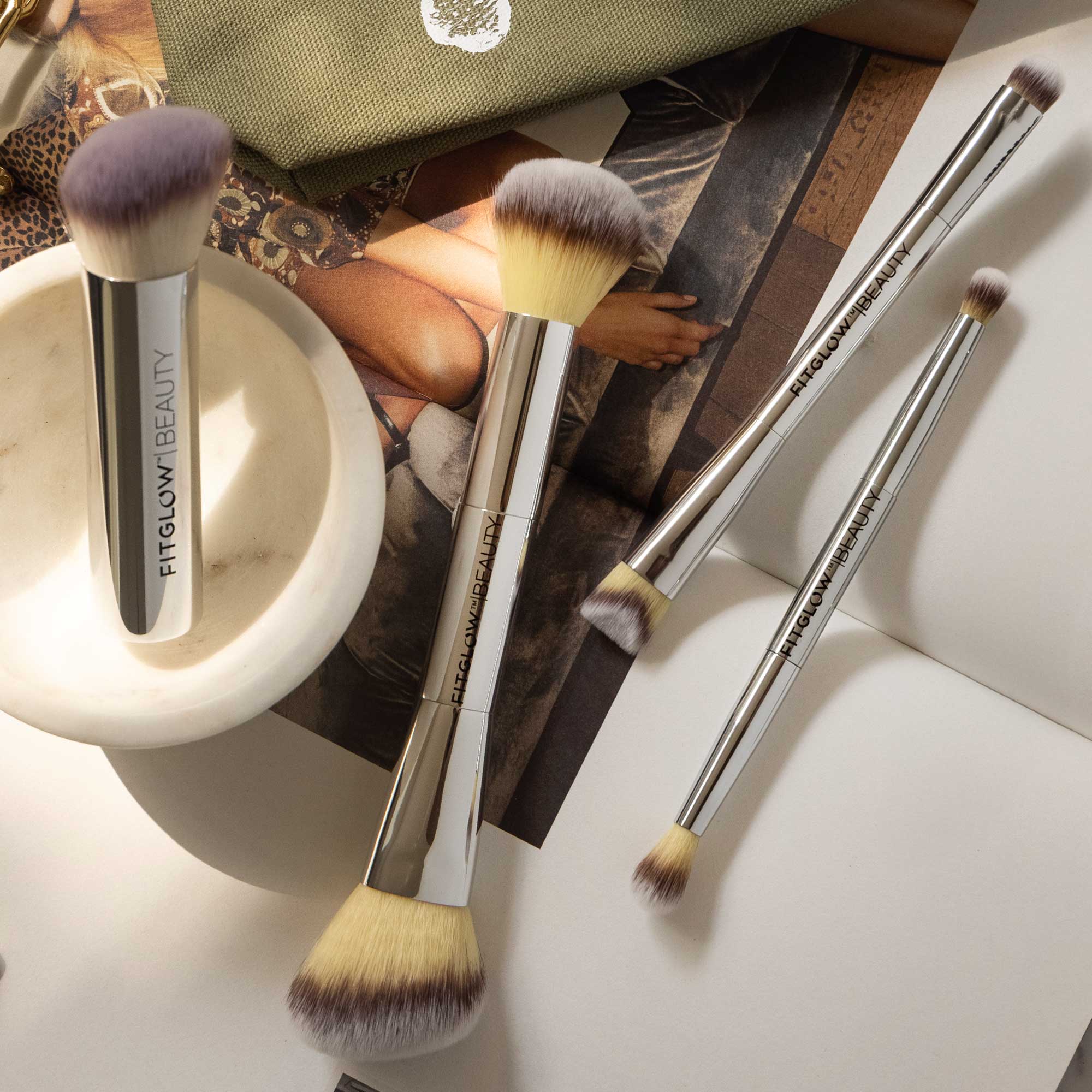 Vegan Teddy Double Eye Brush