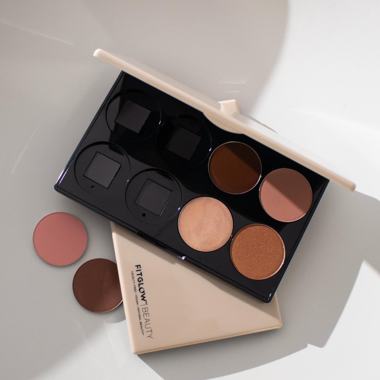 8 Shade Refillable Palette