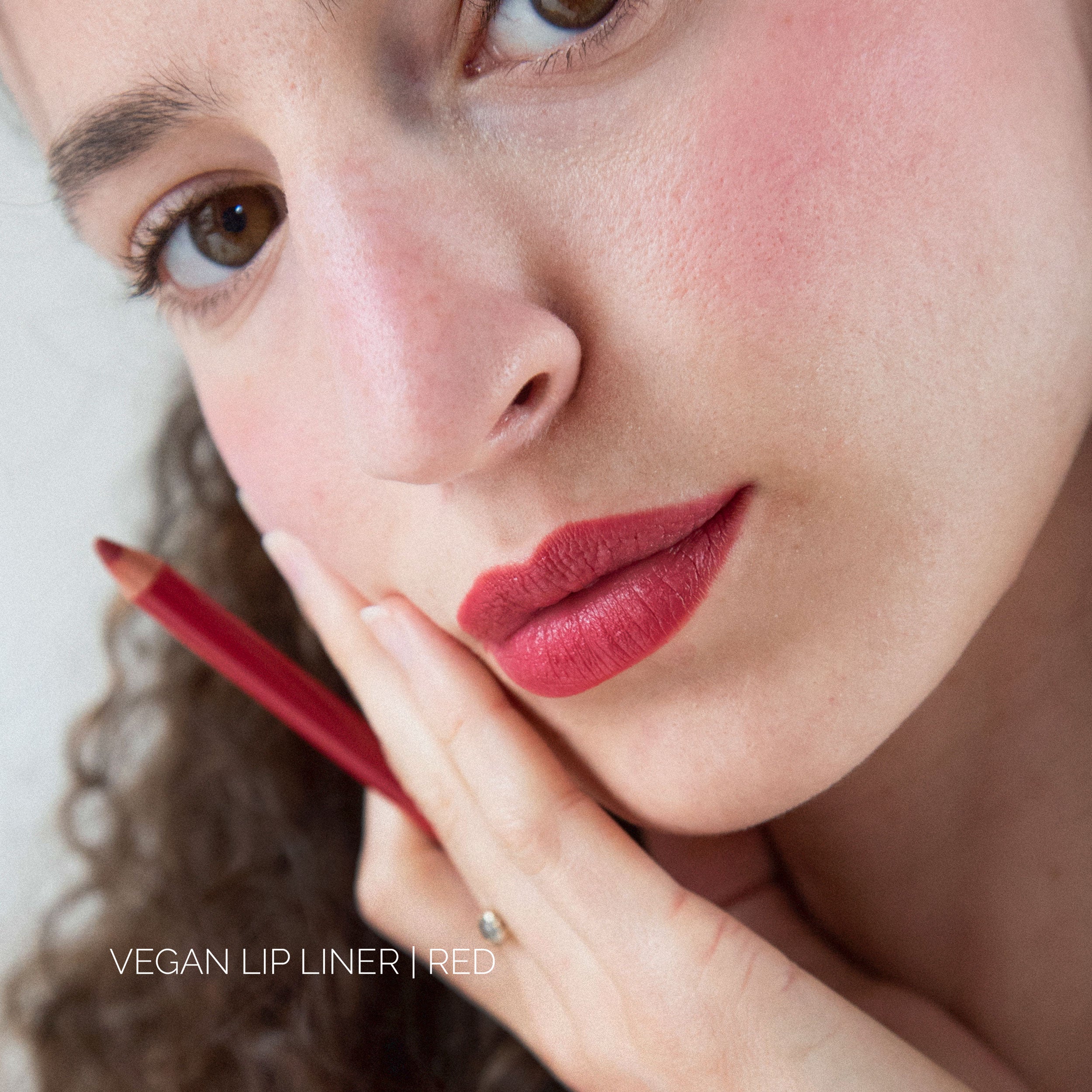 Vegan Lip Liner in Red | Plant Based Vegan Lip Colour | Fitglow Beauty